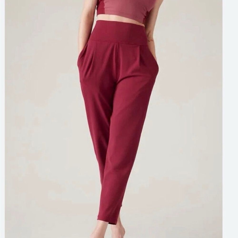 Athleta Elation Pants Coffeeberry Red High Waisted Side Pockets | Size XS